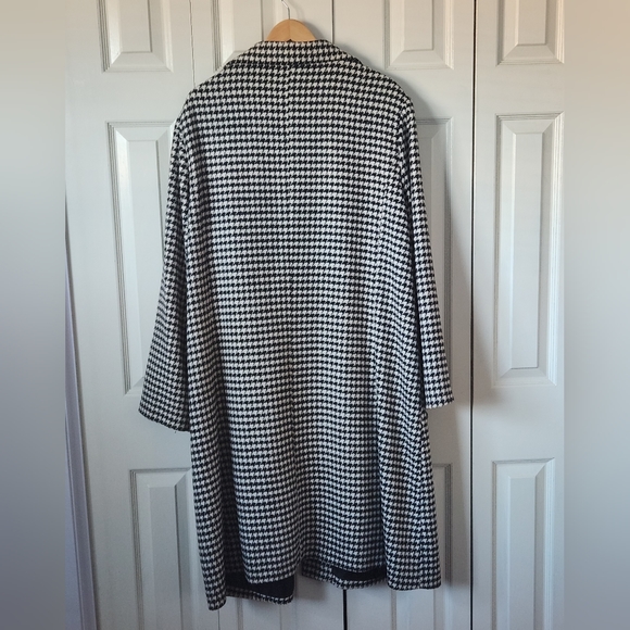 Long houndstooth coat - Picture 4 of 4